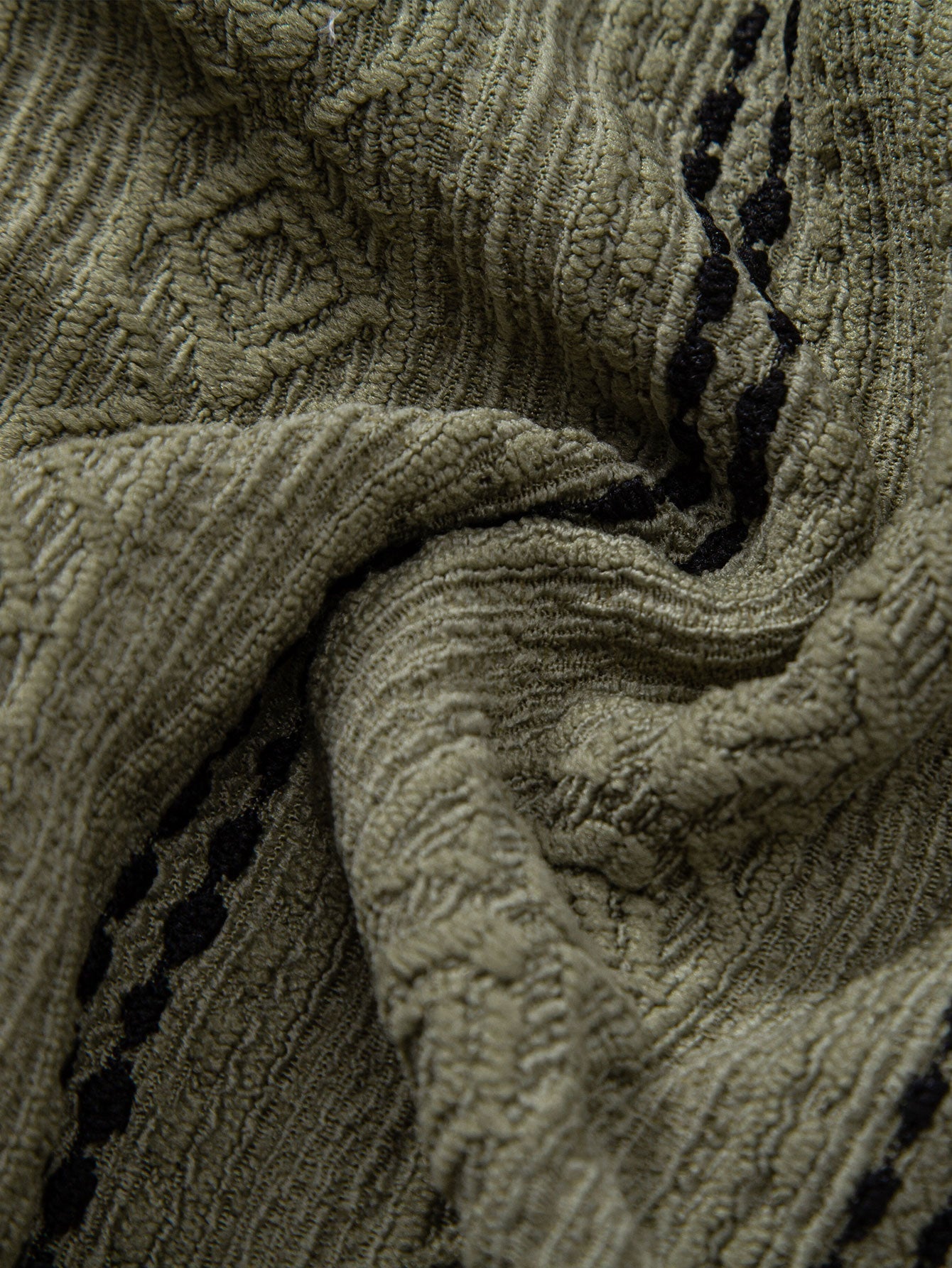 Geometric Striped Jacquard Button Up Shirt & Crinkled Textured Drawstring Shorts